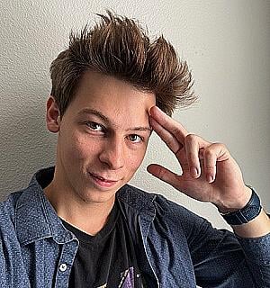 Profile photo for Cameron Thrap