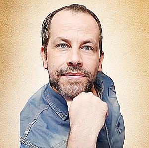 Profile photo for Steve Voice Over