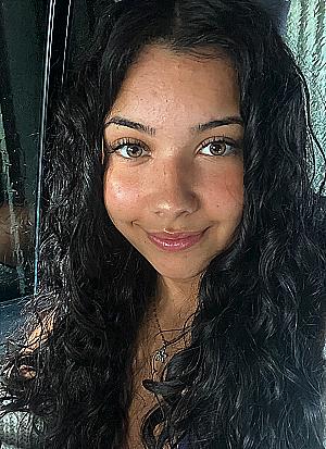 Profile photo for mariana berrill