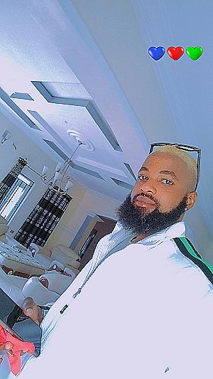 Profile photo for Chibueze Paul Maduakonam