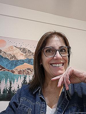 Profile photo for Claudia Lopez