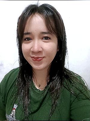 Profile photo for Nella Hengkeng