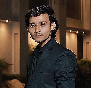 Profile photo for Yash Raizada