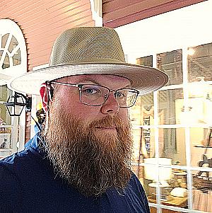 Profile photo for Gabriel Landis