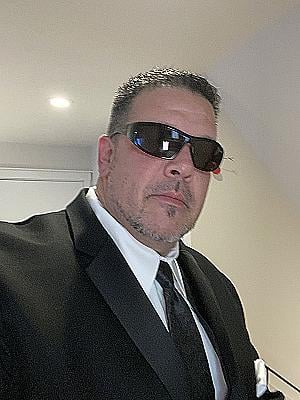 Profile photo for Dan Velasquez