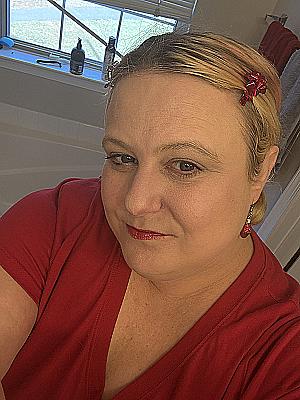 Profile photo for Amy Gallagher