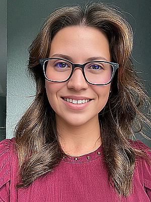 Profile photo for Caroline Kelly