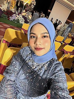 Profile photo for Ayu Hindiawati