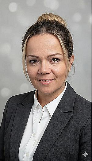 Profile photo for Mayhleen Castillo