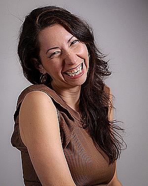 Profile photo for Maya Therrien