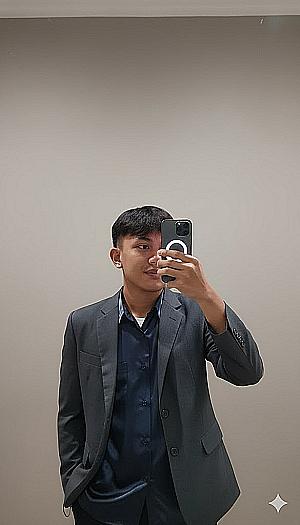 Profile photo for fajar sidiq muslim