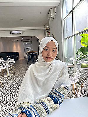 Profile photo for Andi Rika