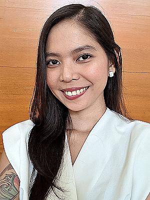 Profile photo for Nicole Duremdes