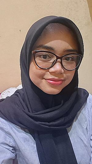 Profile photo for Azzura Fharas