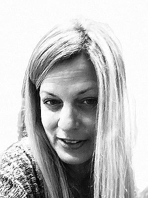 Profile photo for Julie Mrowka