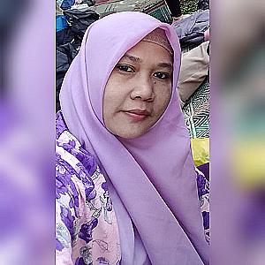 Profile photo for Dinar Embun Sari