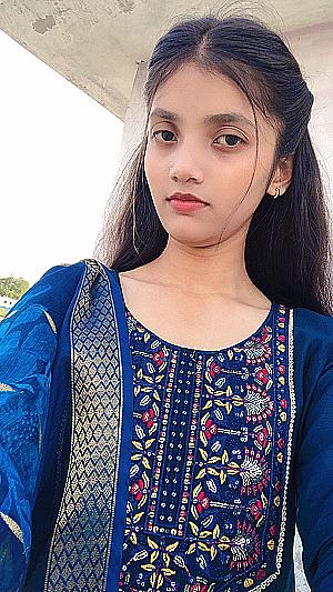 Profile photo for Anshi Rawat