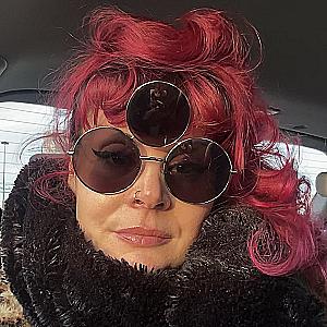 Profile photo for Zuzu Miracula