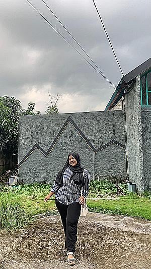 Profile photo for Puspita Adhi