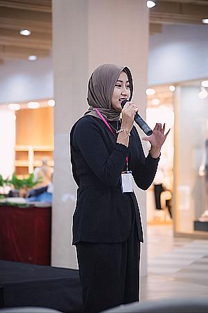 Profile photo for Luna Syarafina