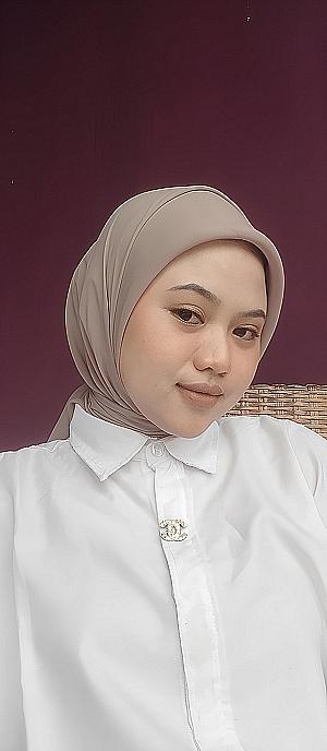 Profile photo for Abroza Barokatazzahro