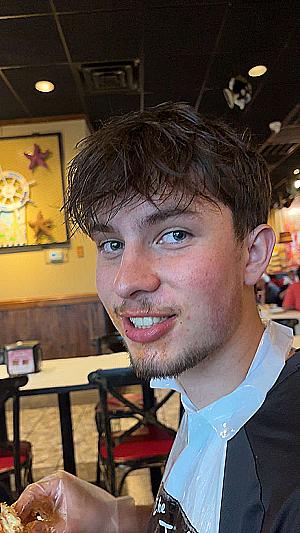 Profile photo for Lukas Bellemare-Vose