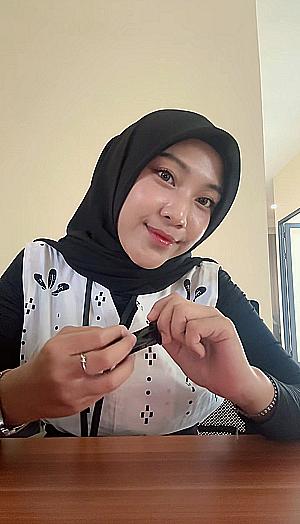 Profile photo for Rizkia Nurmaulida