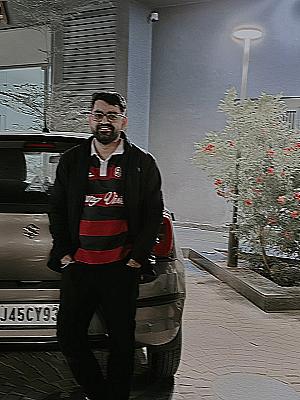 Profile photo for Peeyush pareek