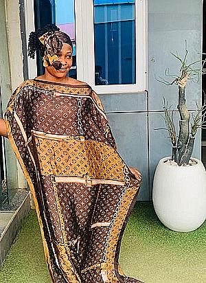 Profile photo for Esther Oluwaseyi