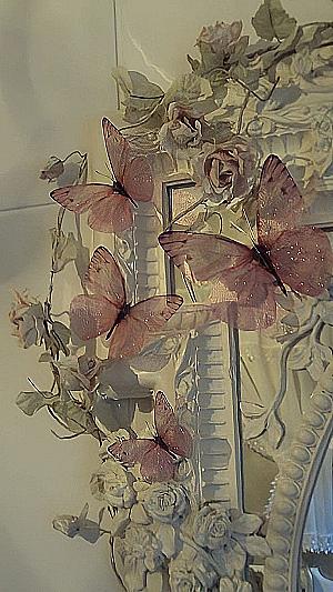 Profile photo for Nur Abriza