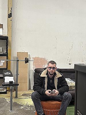 Profile photo for Arthur G