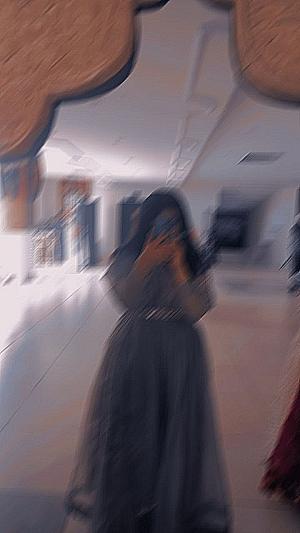 Profile photo for Momina Arshad