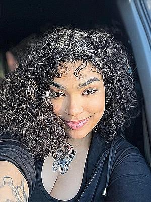 Profile photo for Genesis Escobar