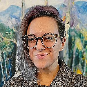 Profile photo for Jessica Holland