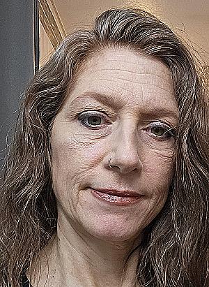 Profile photo for ERIN KRIZ