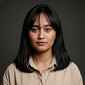 Profile photo for Theresia Theresia