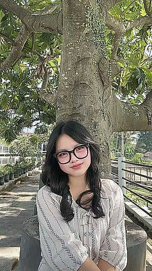 Profile photo for Mutiara Dwi Kasih