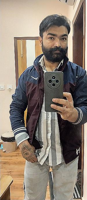 Profile photo for Rakesh Mehra