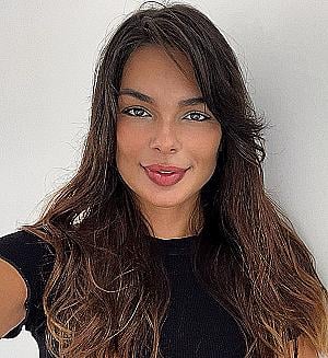 Profile photo for Amanda Gomes Moisés dos Santos