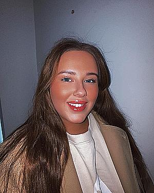 Profile photo for Leah Helen Johnson