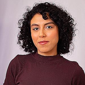 Profile photo for Luiza Moitinho