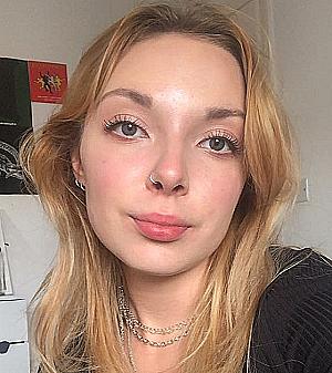 Profile photo for Alissa Jones