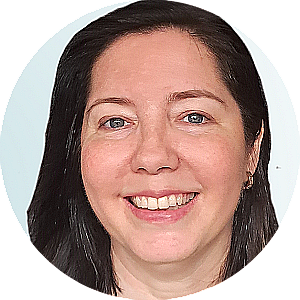 Profile photo for Lisa Lindsey