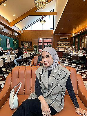 Profile photo for Fina Fitria