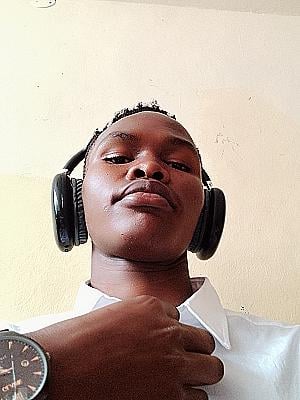 Profile photo for Isaac mage