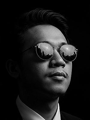 Profile photo for Luqman B