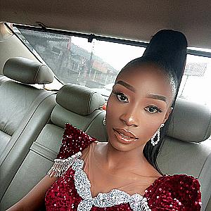 Profile photo for Queenesther Henshaw