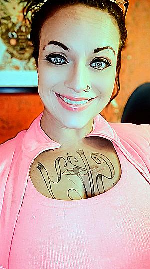 Profile photo for Shaina Yvonne Reed