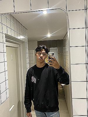 Profile photo for Fahrel Hasbulloh