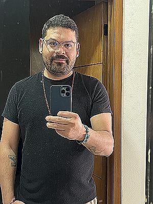 Profile photo for Alejandro Garper